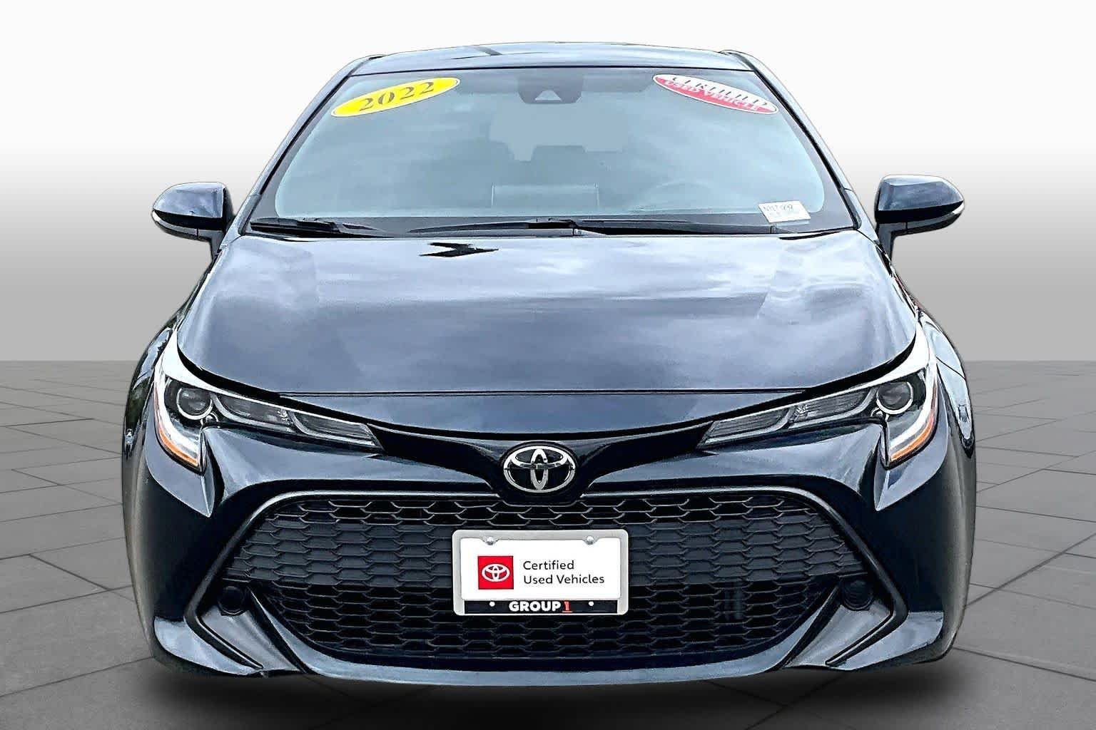 Certified Used 2022 Galactic Aqua Mica Toyota SE image 3