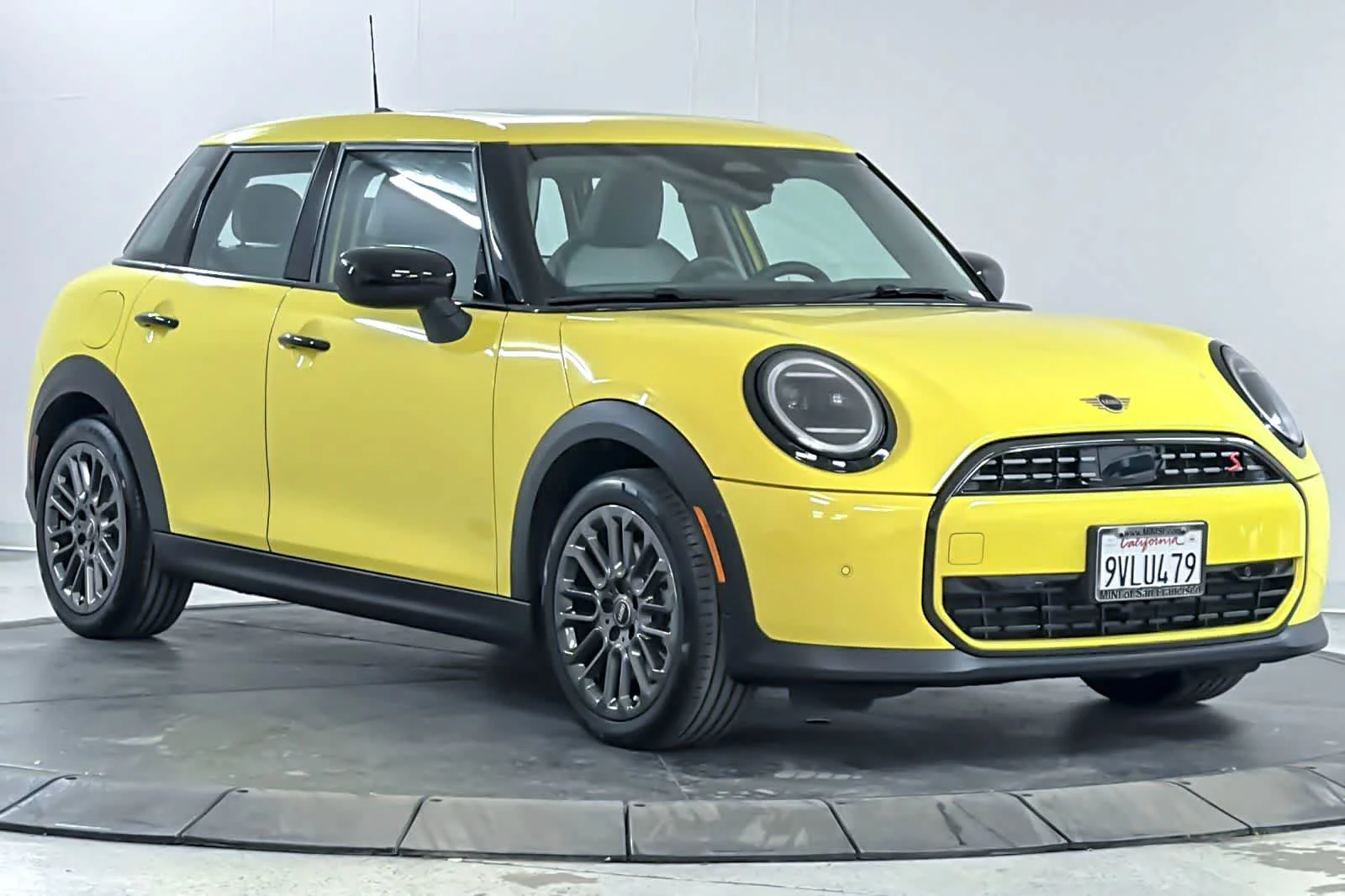 Used 2025 Sunny Side Yellow MINI Cooper S image 9