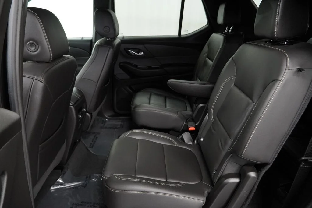 2023 Chevrolet Traverse 3LT - Photo 10