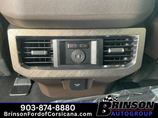 New 2026 Star White Metallic Tri-Coat Ford F-250® King Ranch® image 32