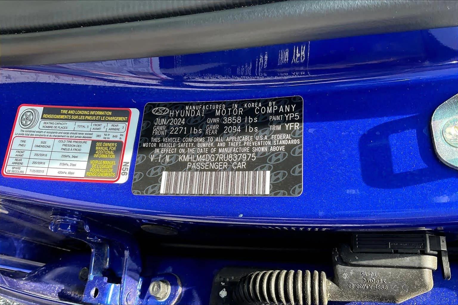 Used 2024 Intense Blue Hyundai SEL image 32