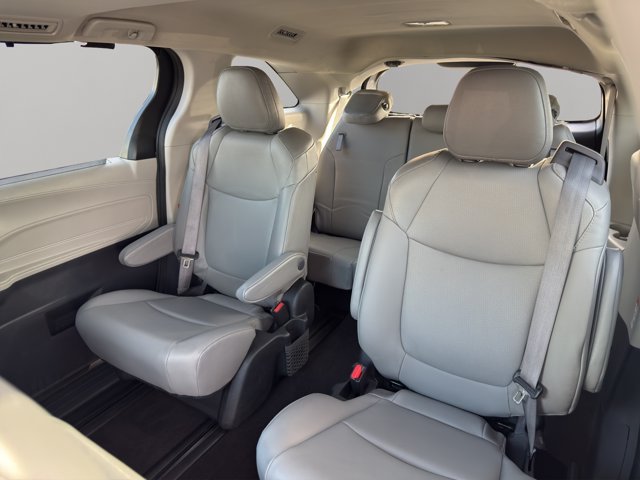 Used 2022 Black Toyota XLE image 13