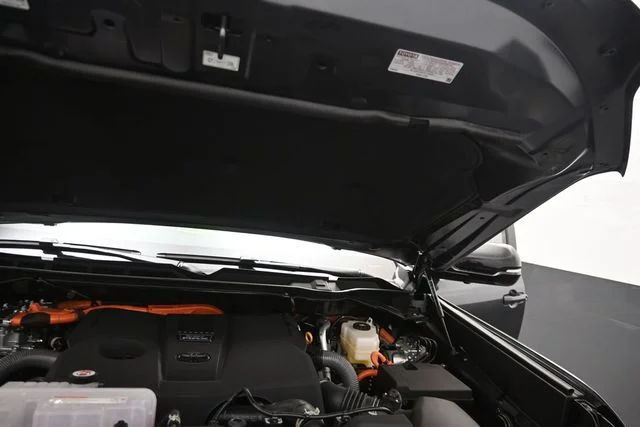2026 Toyota Tundra Limited - Photo 15