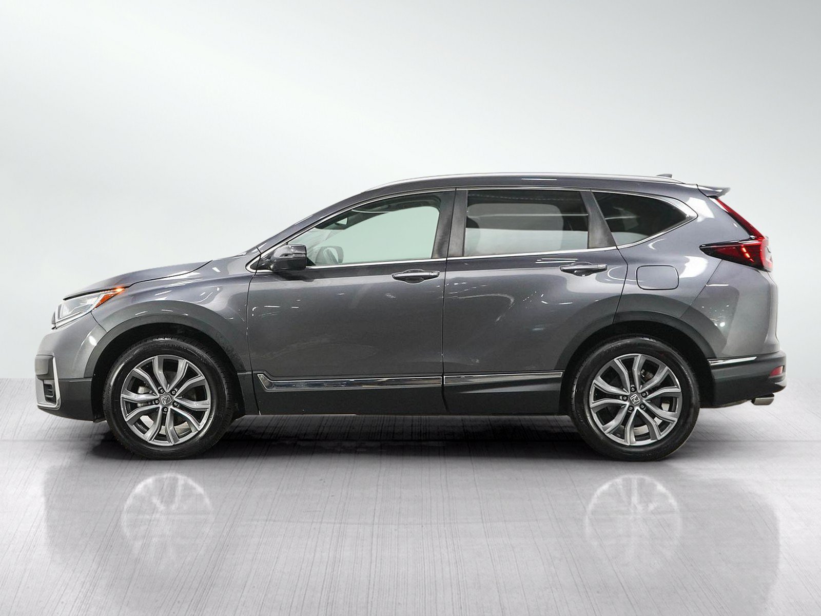 Used 2021 Honda CR-V Touring with VIN 2HKRW2H93MH616952 for sale in Burnsville, Minnesota