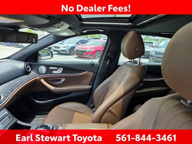 Used 2018  Mercedes-Benz E 300 image 11