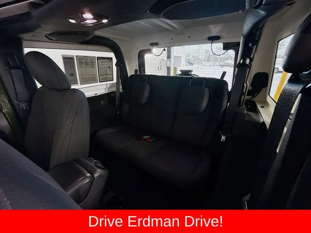 Used 2021 Green Jeep Sport image 8