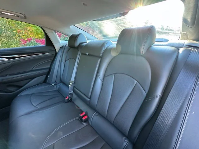 Used 2018 Gray Buick Premium I Group image 11