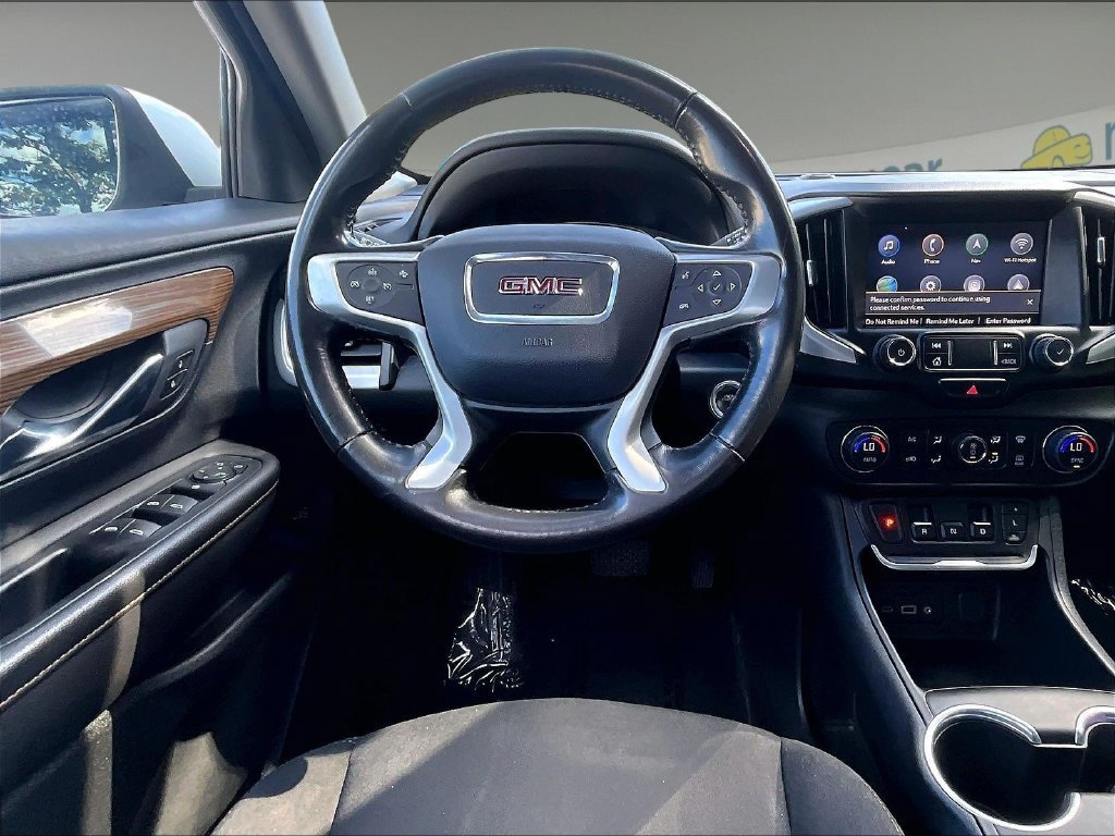 Used 2020 Summit White GMC SLE image 17