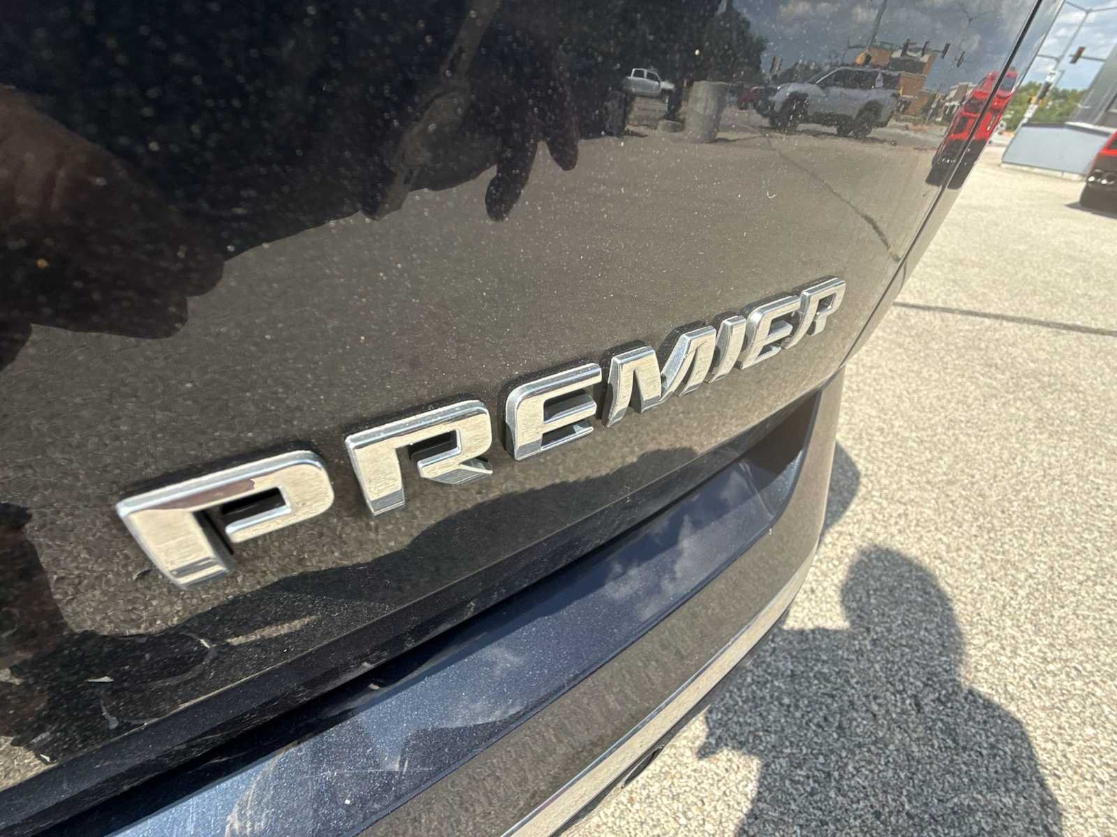 Certified Used 2020 MIDNIGHT BLUE METALLIC Chevrolet Premier image 33
