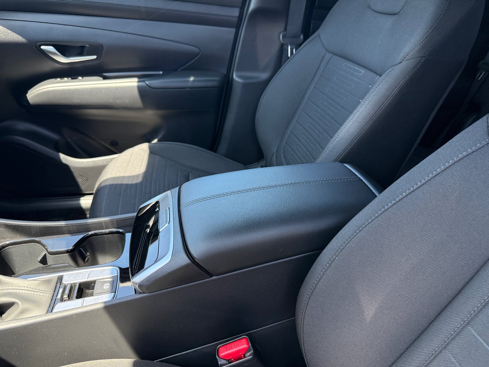 Certified Used 2025 Blue / Stone Hyundai SE image 14