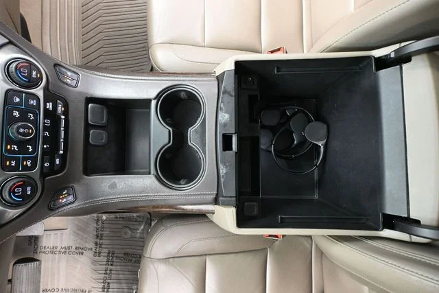 2020 Chevrolet Suburban LT - Photo 39