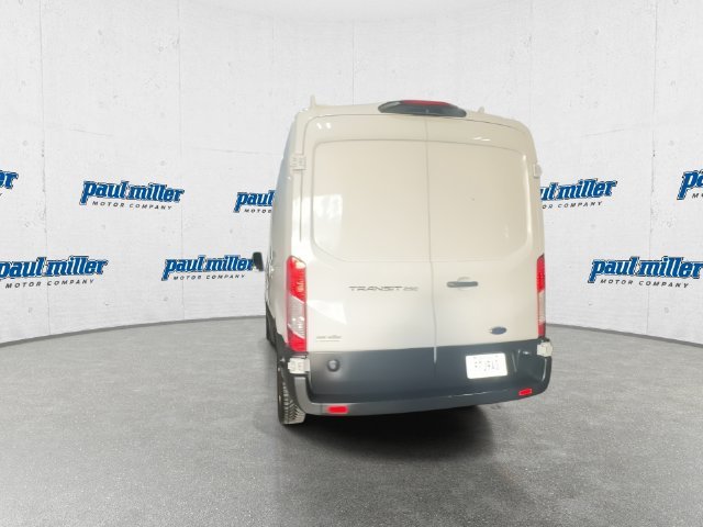 Used 2020 Oxford White Ford Base image 9