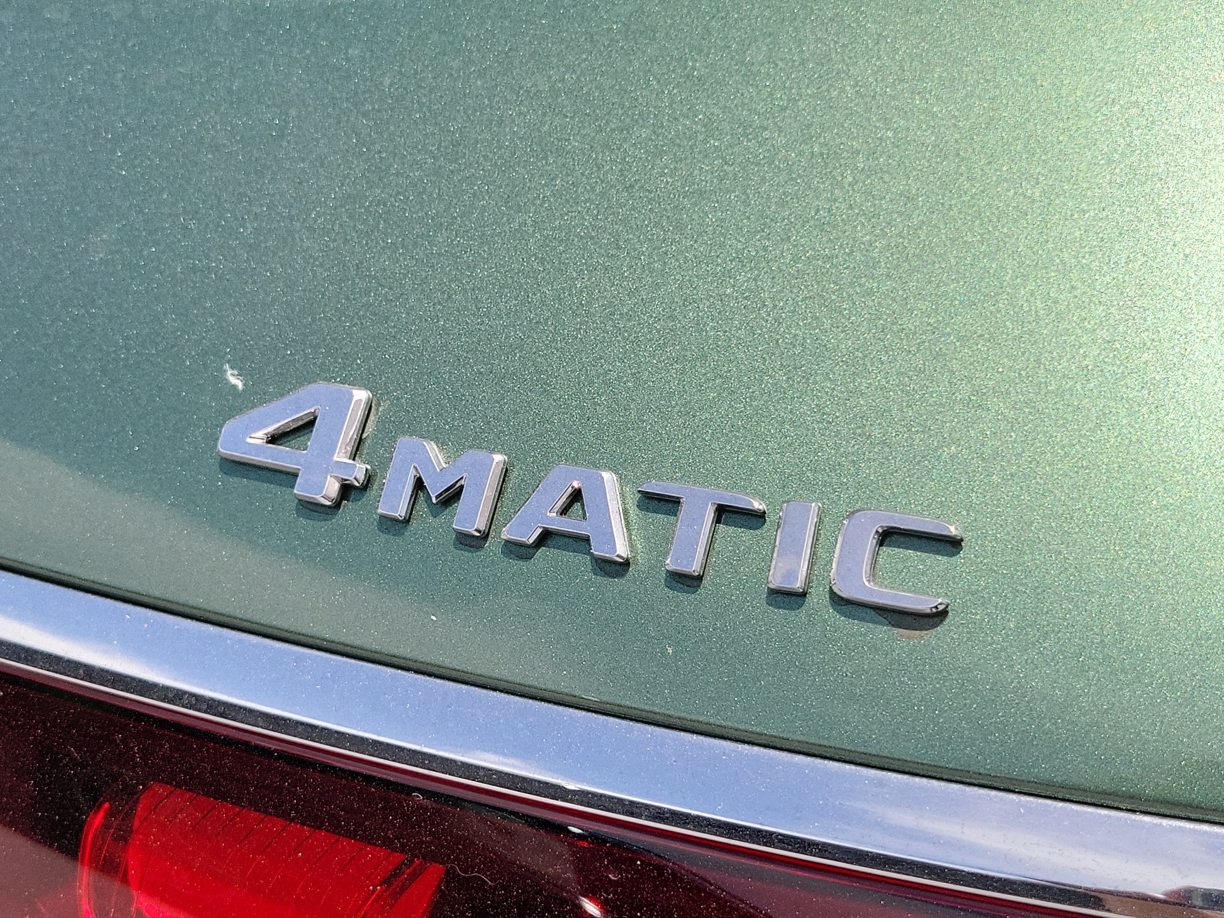 New 2026 MANUFAKTUR Ireland Mid Green Metallic Mercedes-Benz GLS 450 image 39