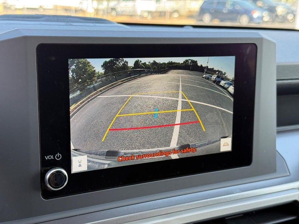 2025 Toyota Tacoma TRD Sport - Photo 17