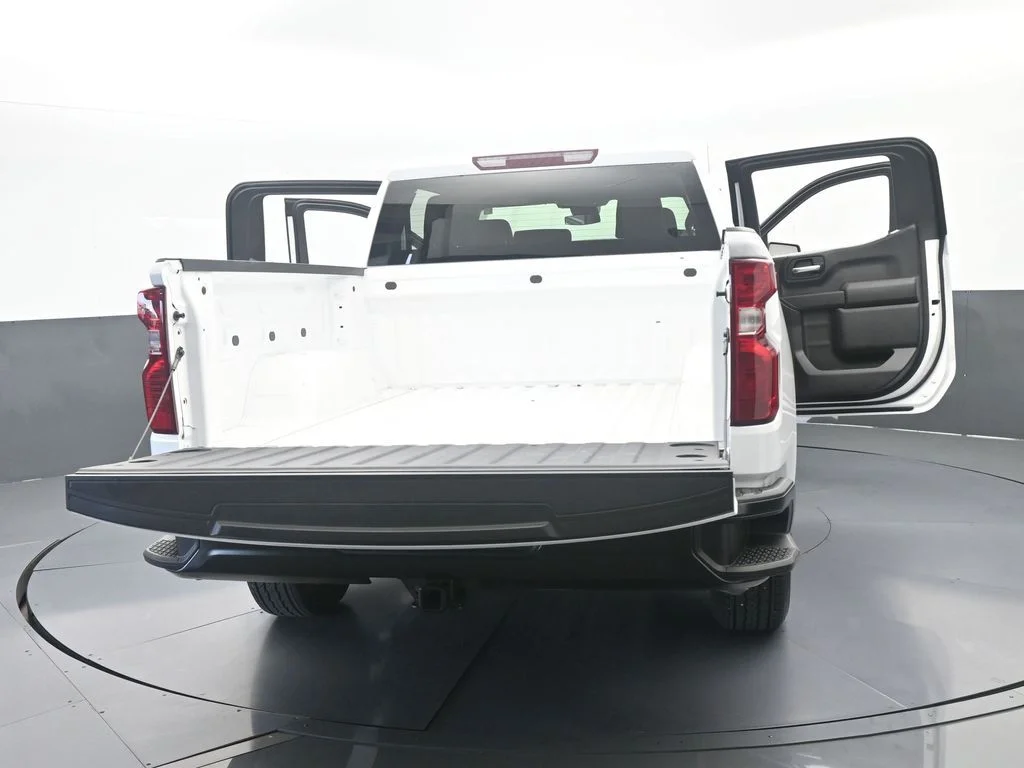 Used 2026 Summit White Chevrolet WT image 67