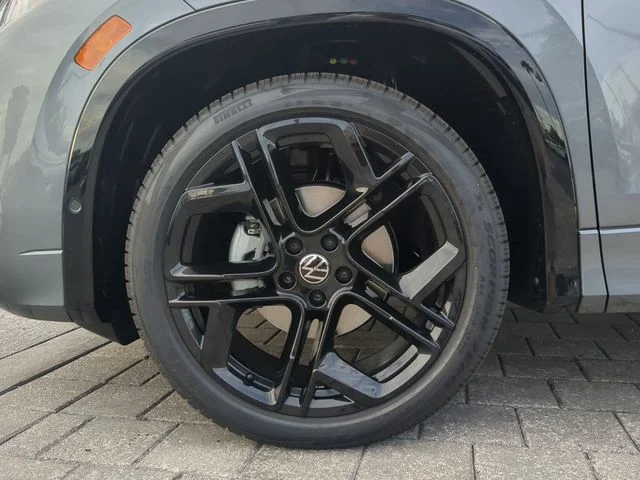 2025 Volkswagen Tiguan SE R-LINE BLACK - Photo 33