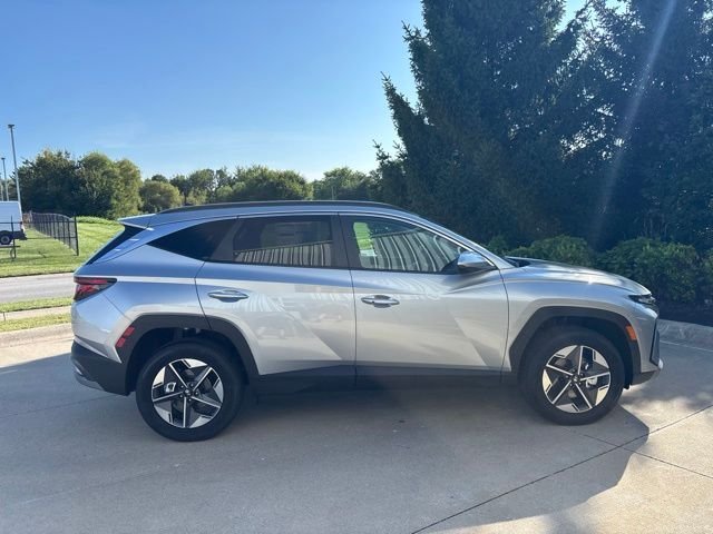 New 2026 Shimmering Silver Hyundai SEL Plus image 4