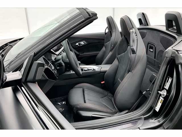 New 2026 Frozen Black II Metallic BMW sDrive M40i image 11