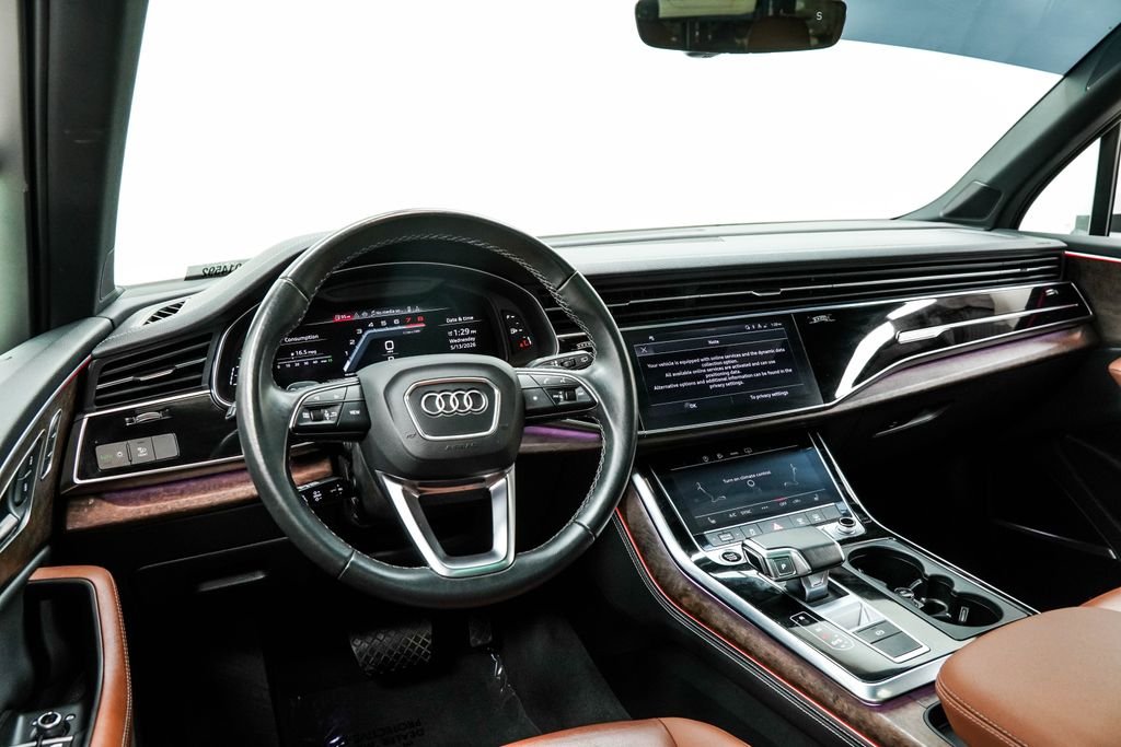 Used 2025 White Audi 55 Premium Plus image 5
