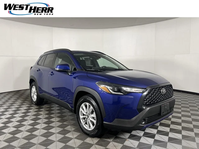 2022 Toyota Corolla Cross LE