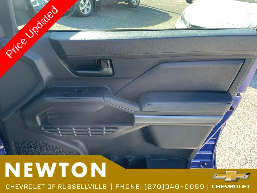 Used 2025 Blue Toyota SR5 image 21