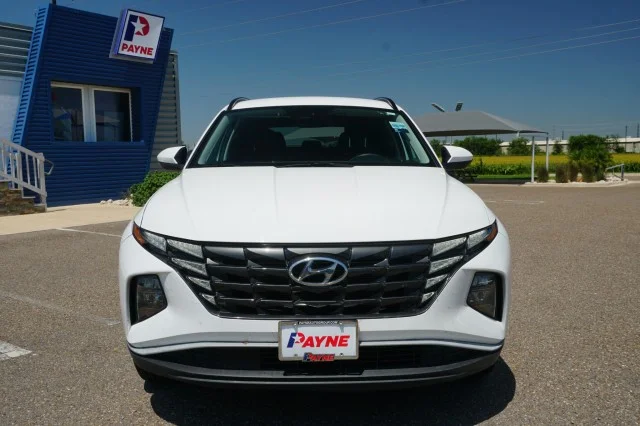Used 2024 White Pearl Hyundai SEL image 2