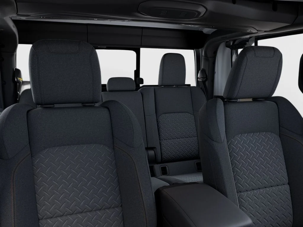 New 2026 Bright White Clear-Coat Exterior Paint Jeep Mojave image 28