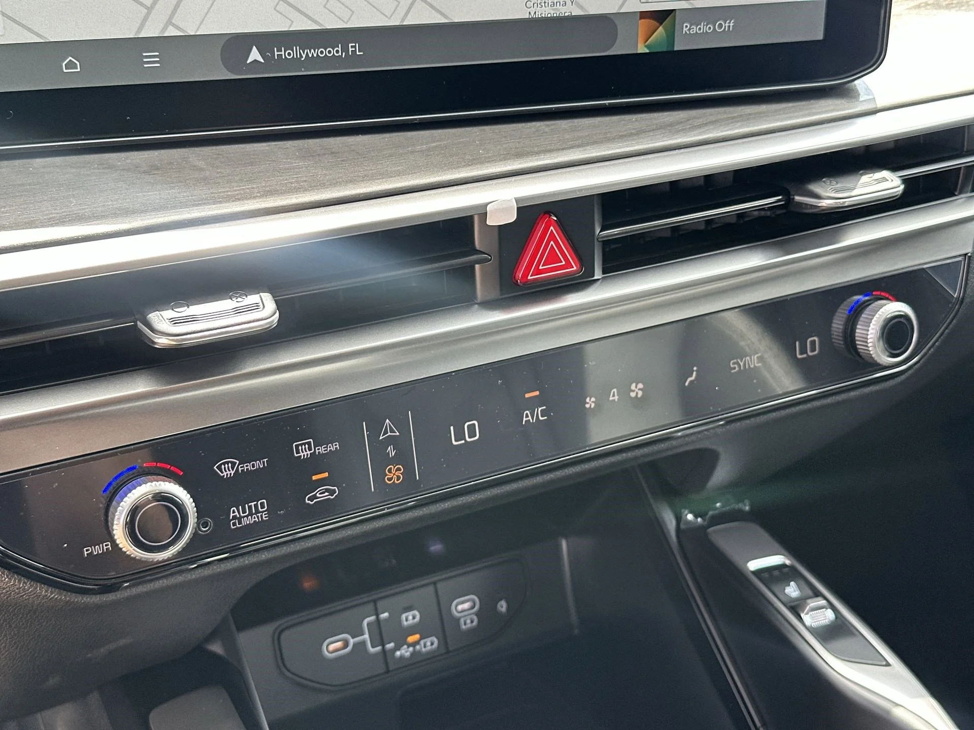 New 2026 Glacial White Pearl Kia X-Line EX AWD image 19