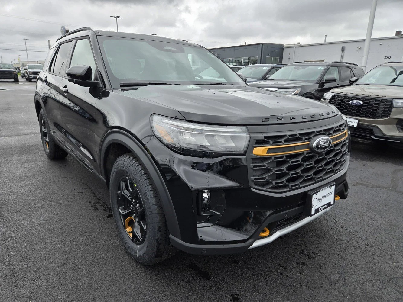 New 2026 Agate Black Metallic Ford Tremor image 1