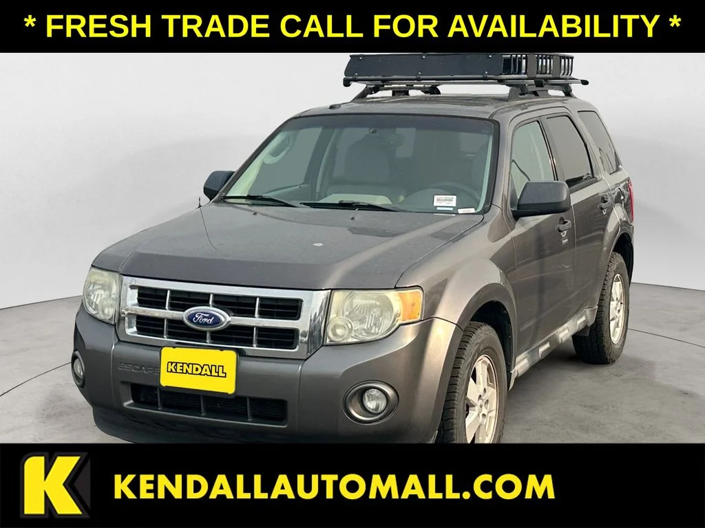 Used 2011 Gray Ford XLT image 1
