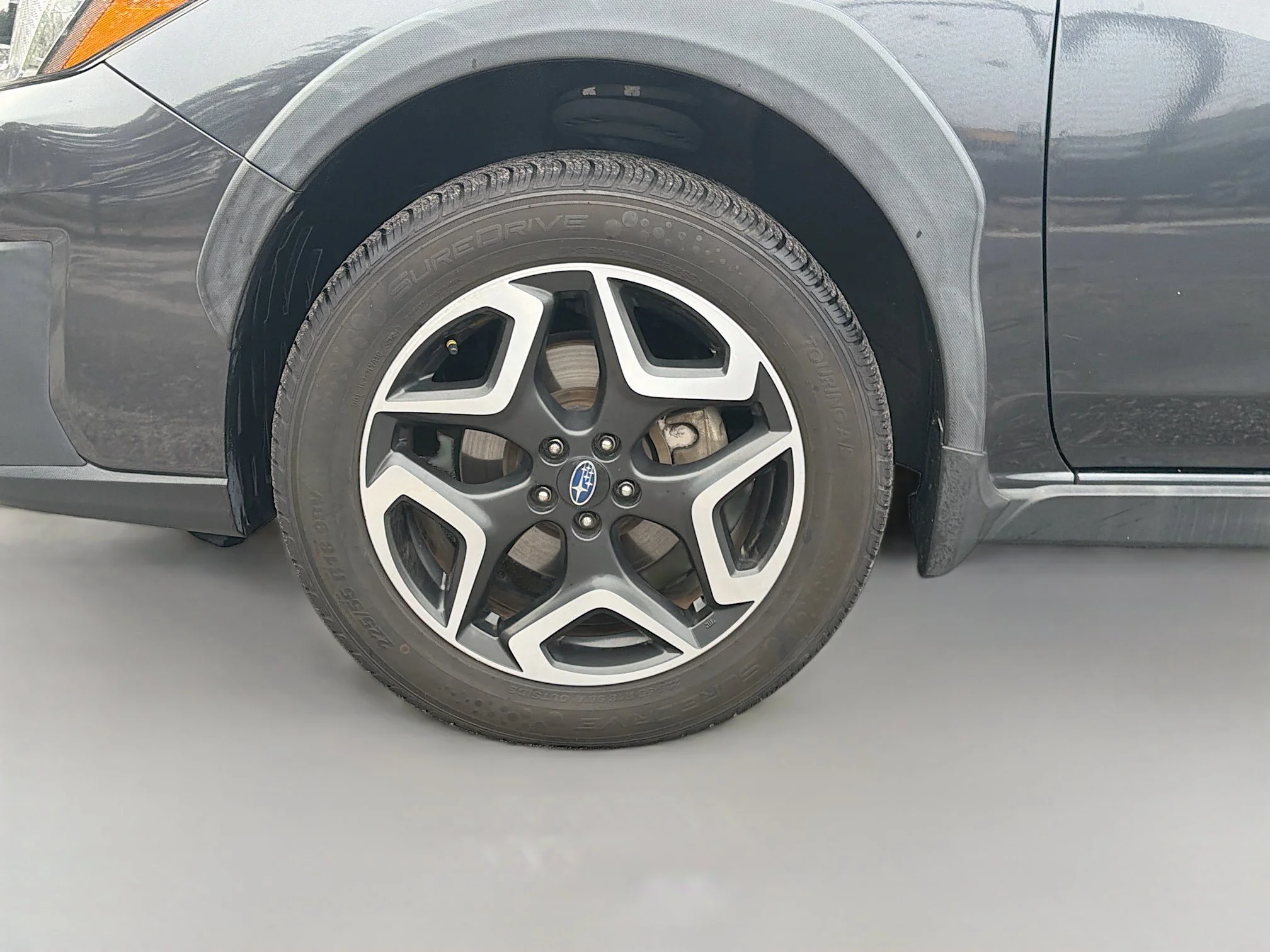 Used 2019 Dark Gray Metallic Subaru Limited image 41