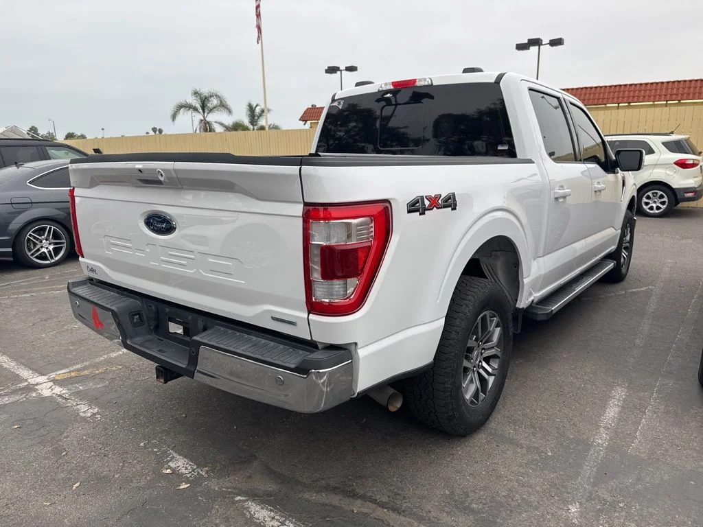 Used 2022 White Ford Lariat image 3