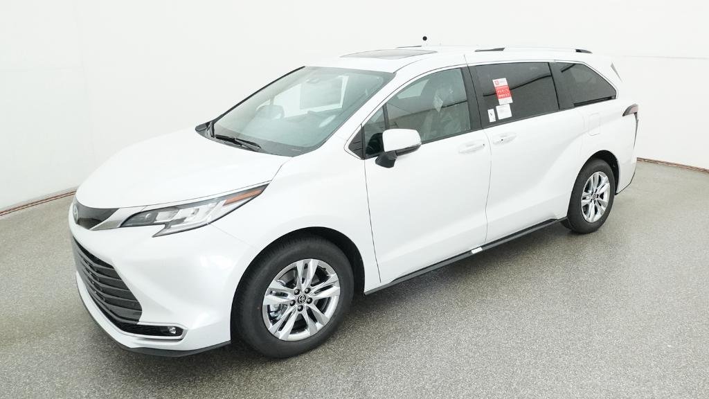 2026 Toyota Sienna Limited 7-Passenger Hybrid FWD's photo