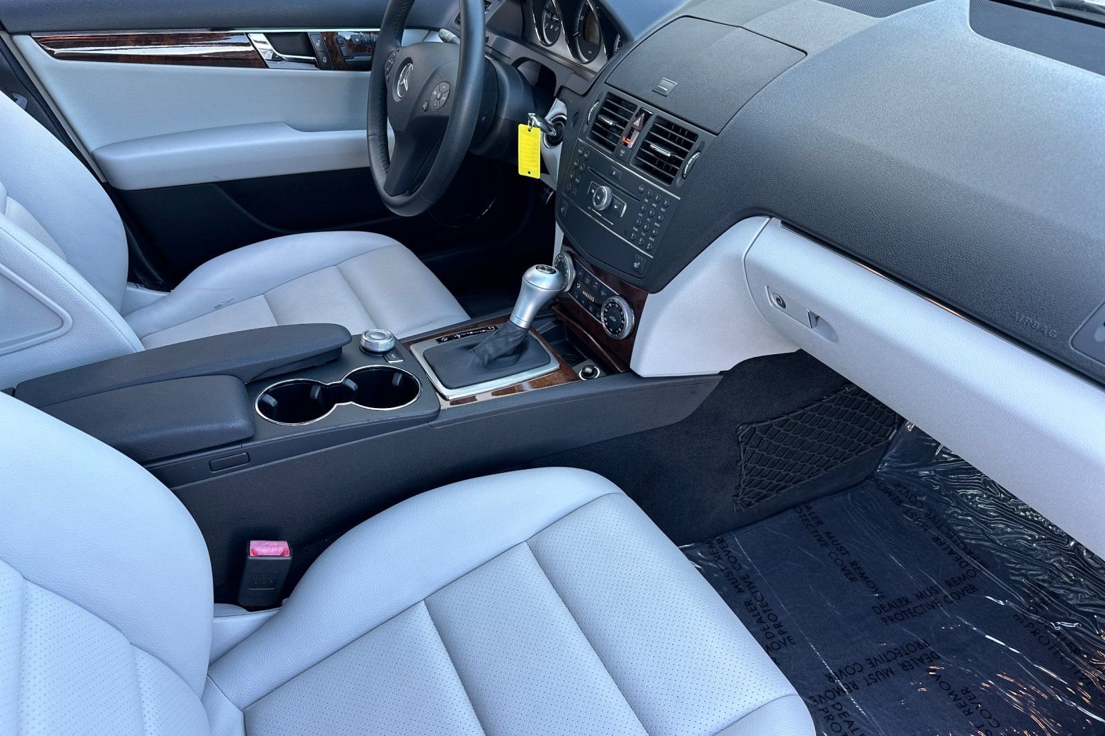 Used 2009 Silver Mercedes-Benz C 300 image 15