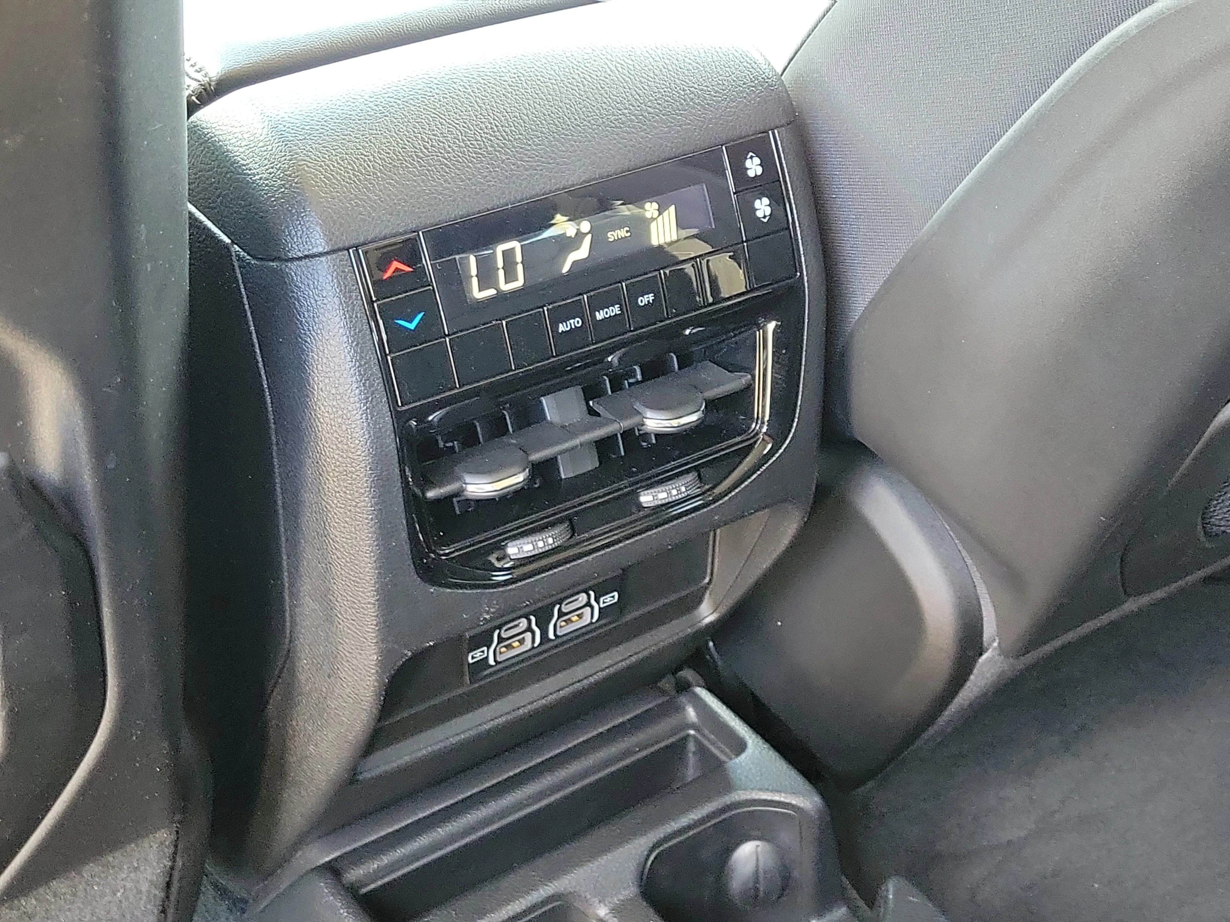 Used 2023 Velvet Red Pearlcoat Jeep Laredo image 16