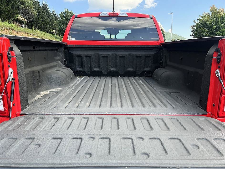 Used 2020 Race Red Ford XLT image 21