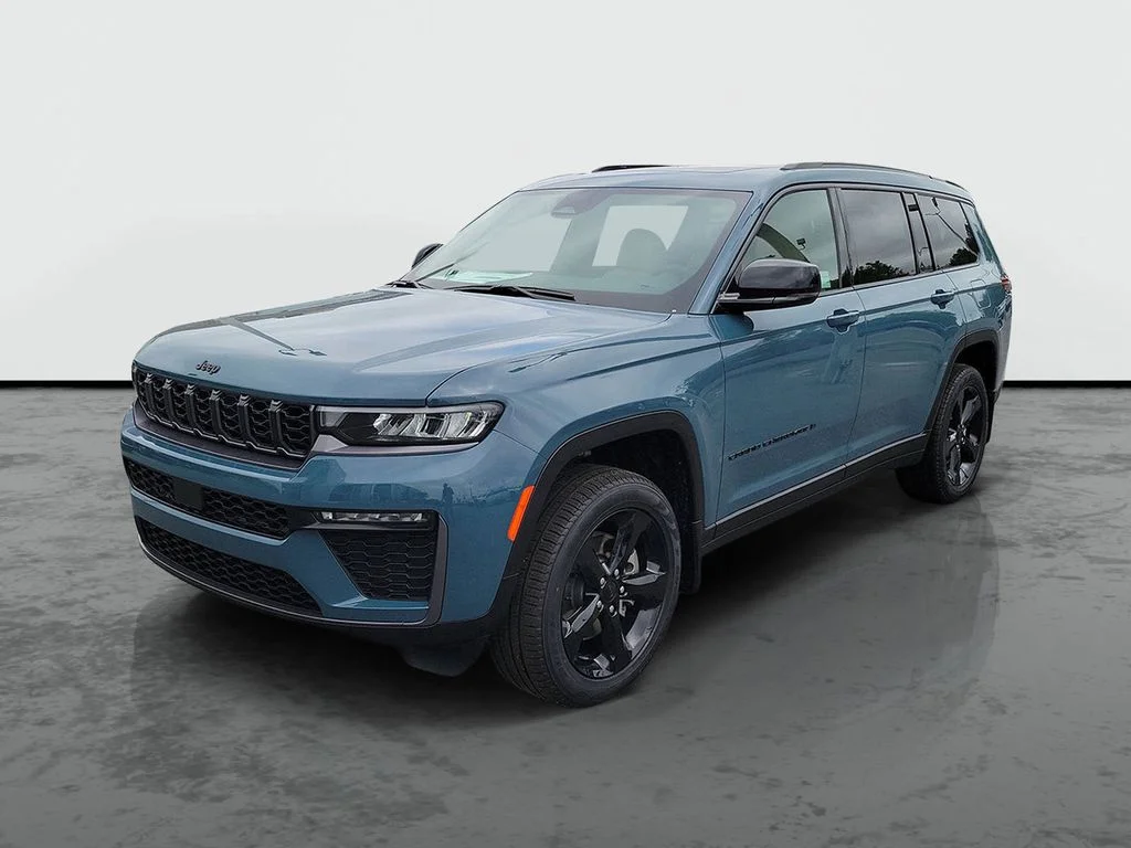 New 2026 Steel Blue Exterior Paint Jeep Limited image 5