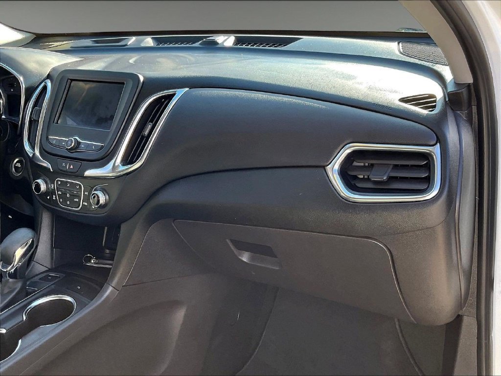 Used 2024 White Chevrolet LT image 13
