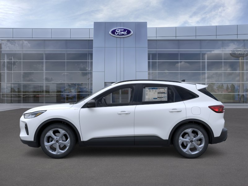 New 2026 Star White Metallic Tri-coat Ford ST-Line image 3