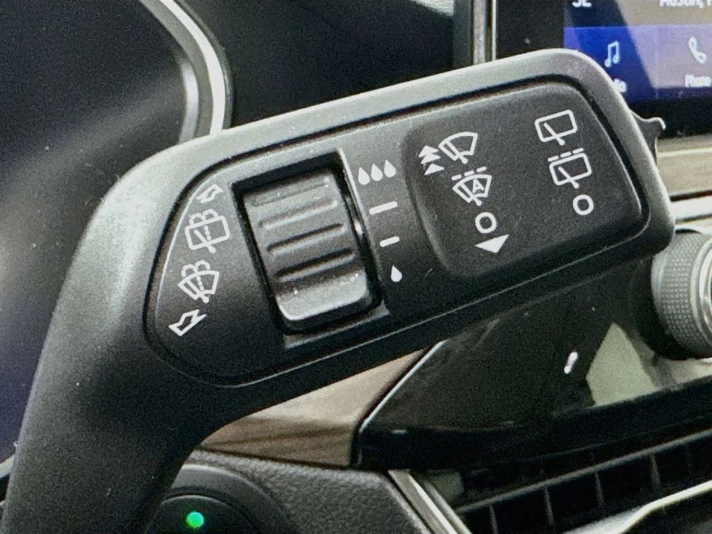 Used 2020 Black Ford Titanium image 14