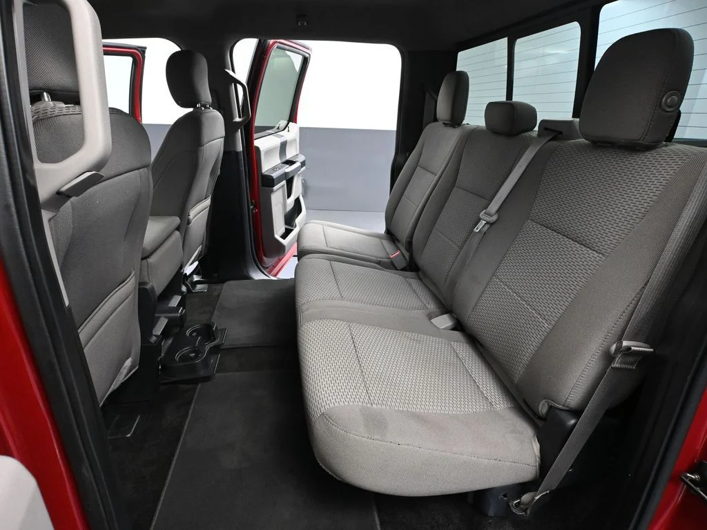 Used 2018 Red Ford XLT image 40