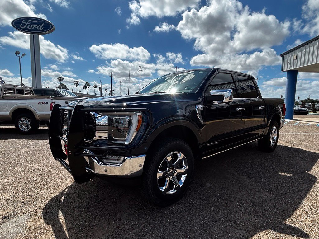 Used 2023 Blue Ford King Ranch image 3