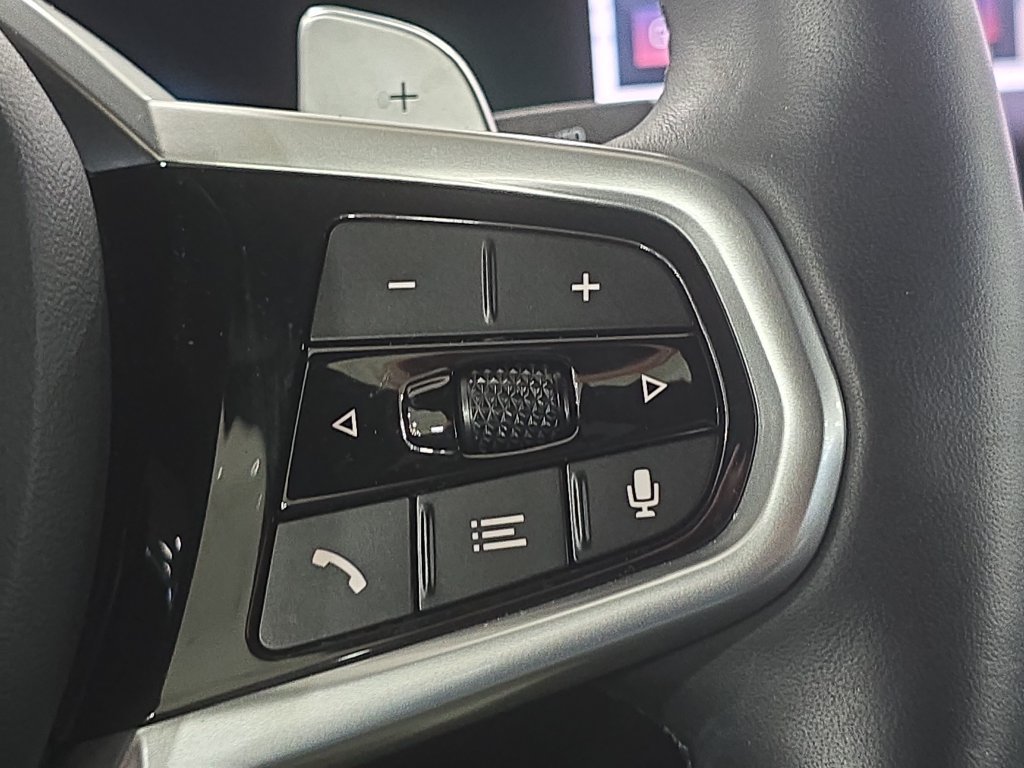 Used 2026 White Metallic BMW 430i image 13