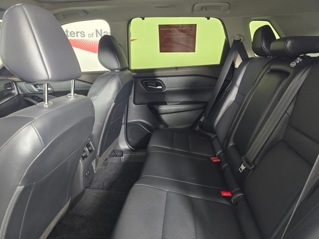 Certified Used 2023 Pearl White Nissan SV image 13