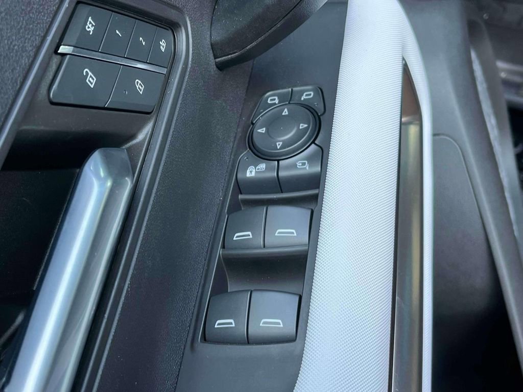 2024 GMC HUMMER EV 2X - Photo 19