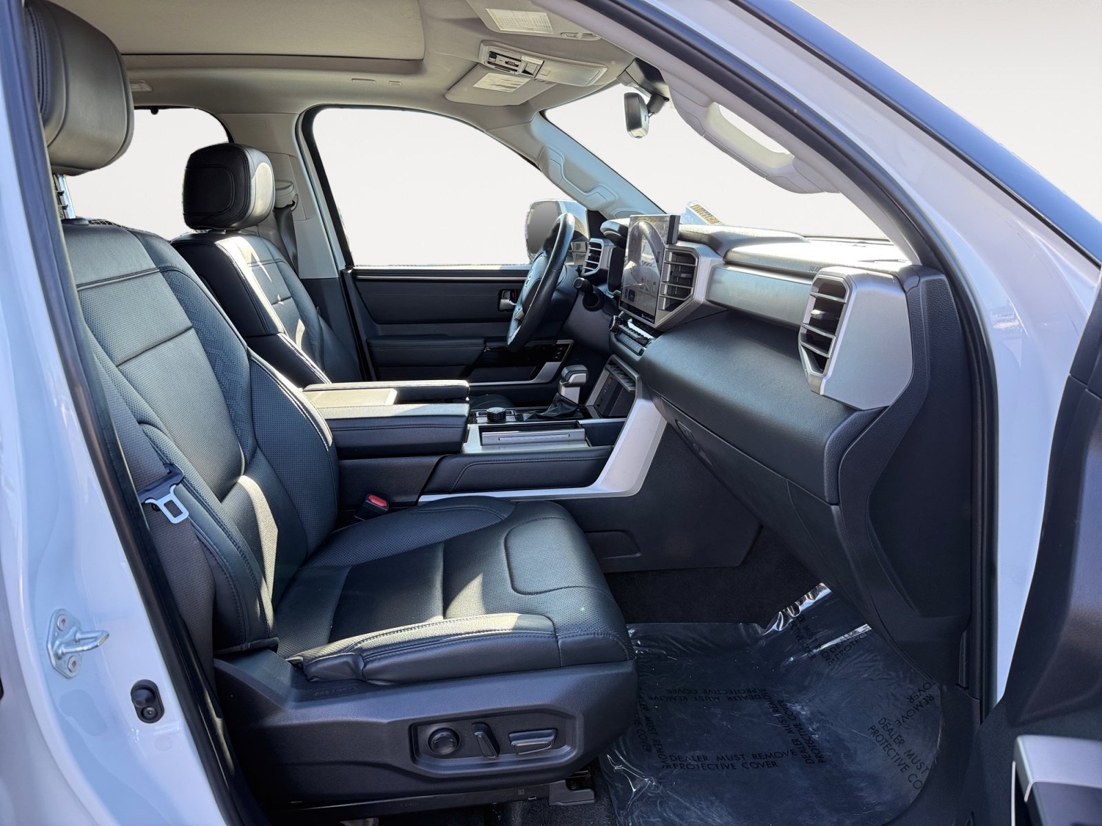 Used 2023 Pearl Toyota Limited image 19