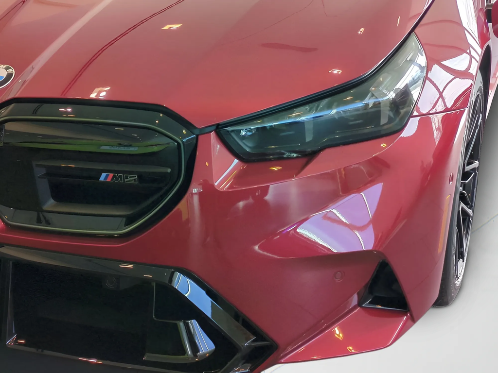 New 2026 Vegas Red Metallic BMW Base image 10