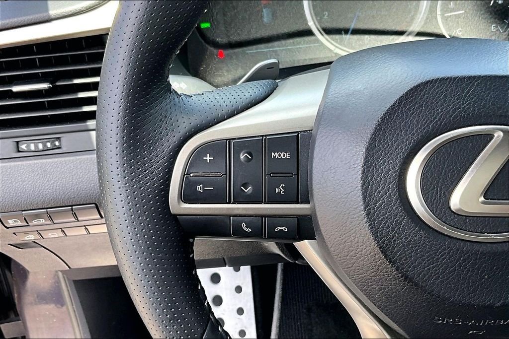 Used 2021  Lexus 350 F Sport Handling image 10