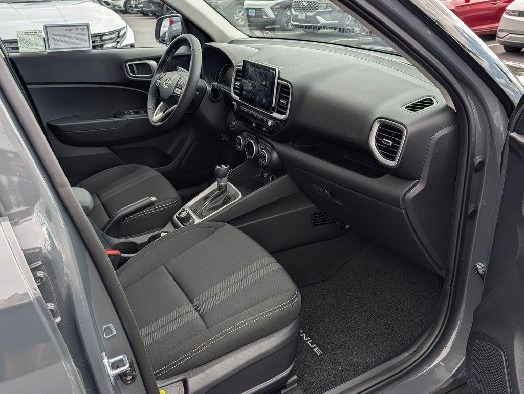 New 2026 Gray Hyundai SEL image 9
