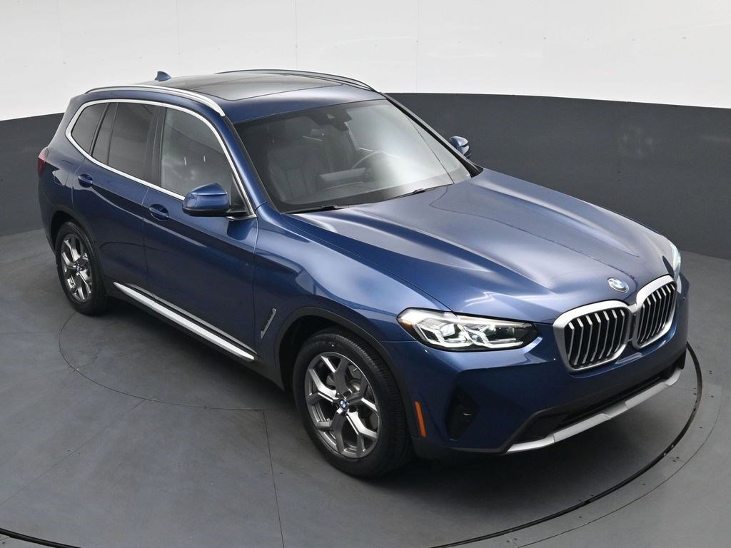Used 2023 Phytonic Blue Metallic BMW sDrive30i image 19